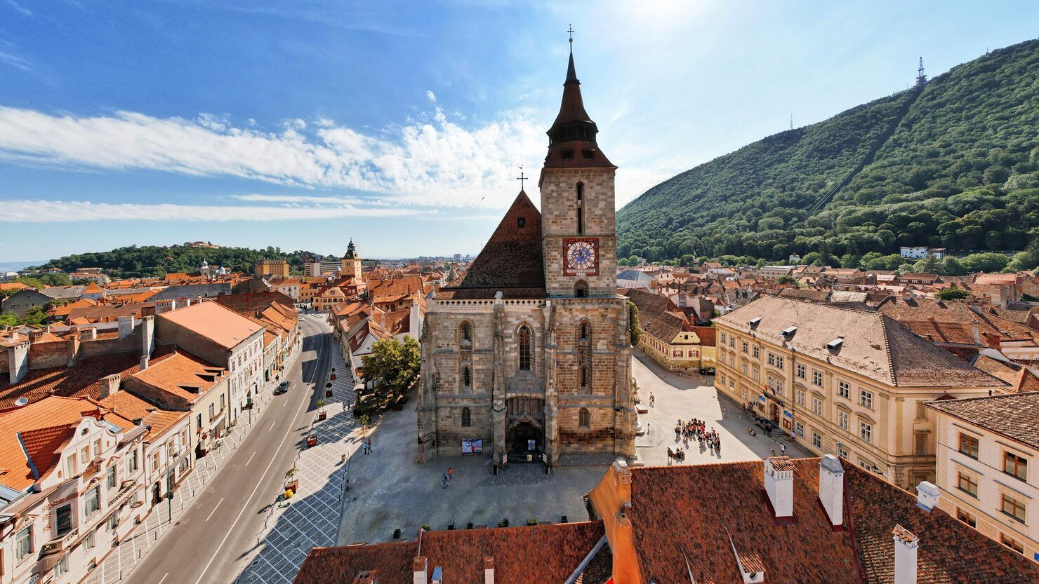 aerial-drone-view-black-church-old-brasov-centre-romania_1268-20398